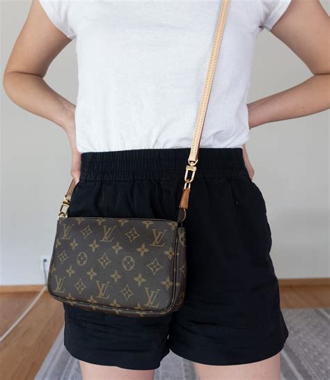 louis vuitton artsy mm straps|louis vuitton cross body strap.